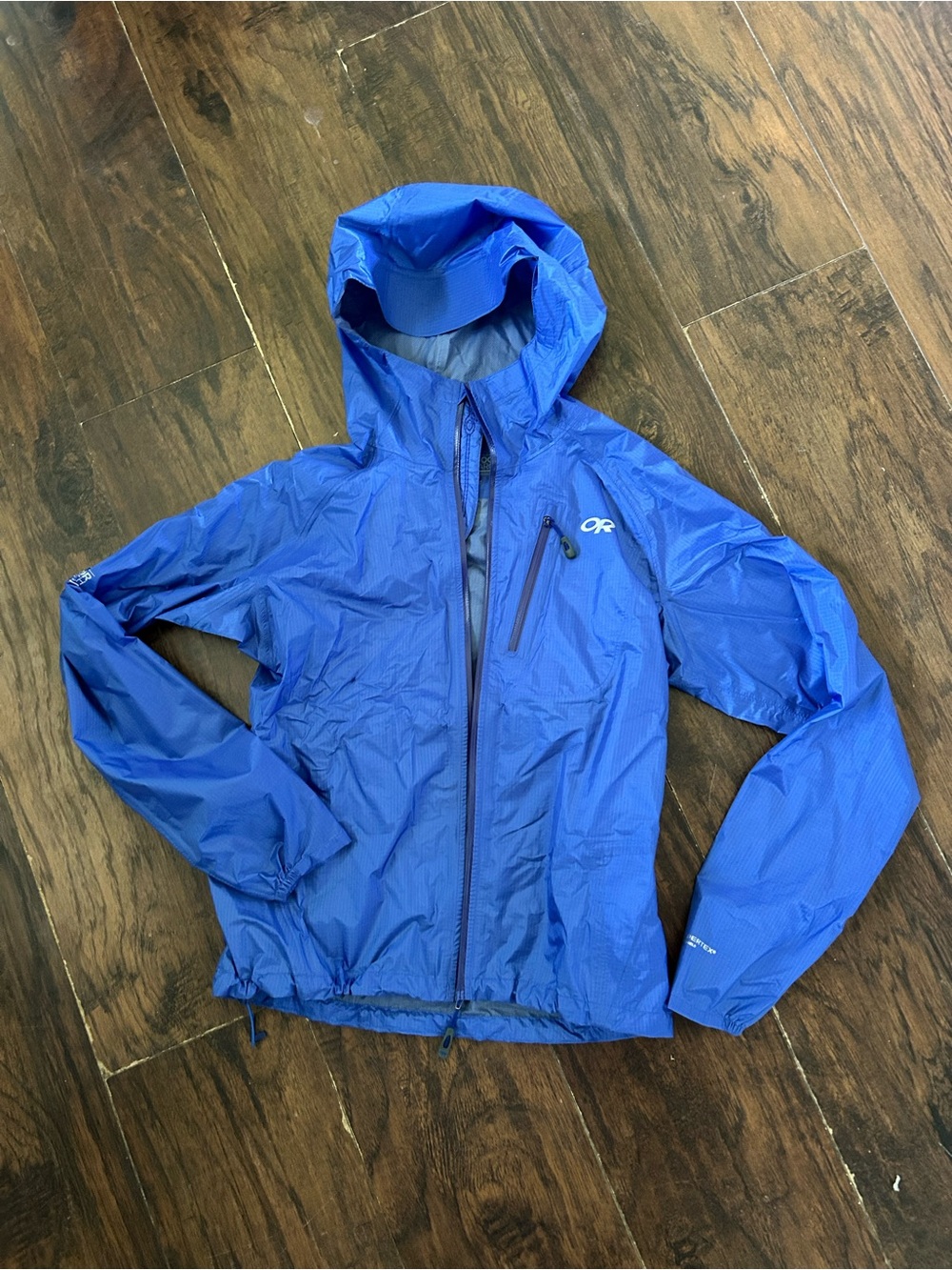 Outdoor Research Woman’s Blue Waterproof Hooded Rain Jacket